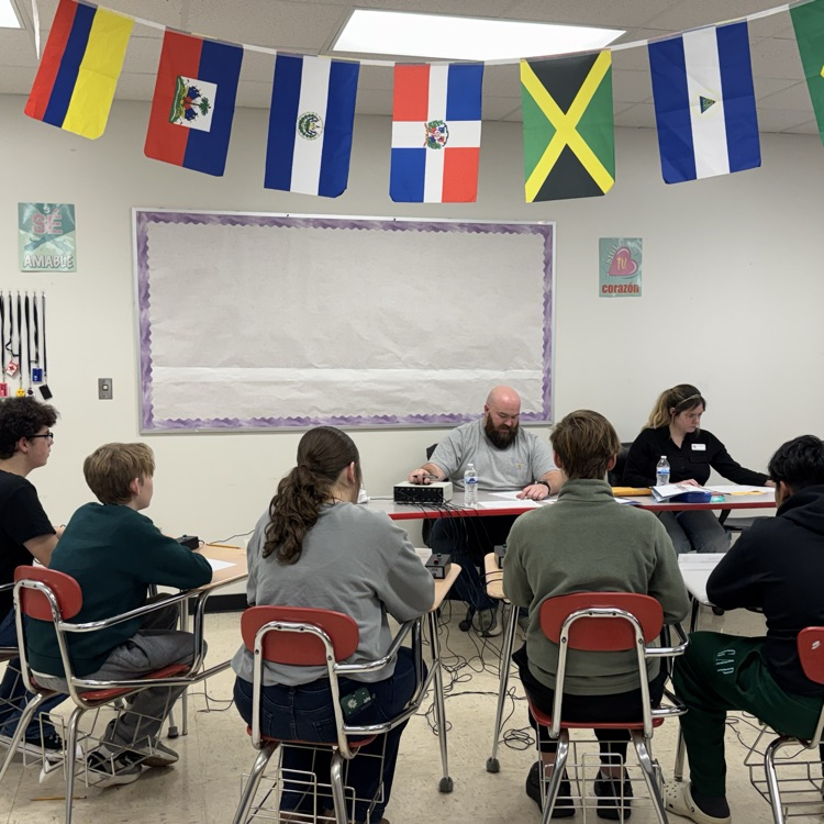 Great showing by the GCTJHS Quiz Bowl Team. Also, it was their sponsor, Mr Moon’s birthday. Again, another group that shows why It Is A Great Day To Be A Jr Eagle! 🦅