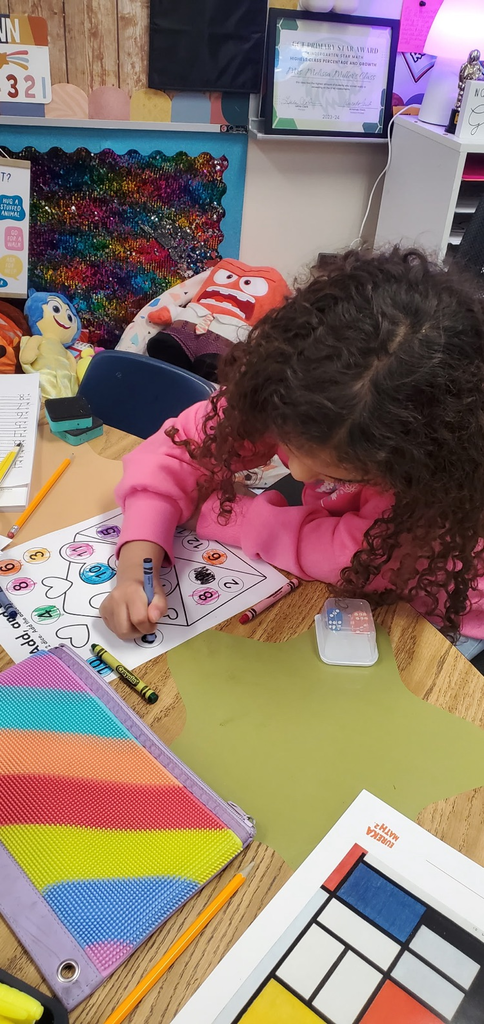 Mrs. Melissa's class took some time to Shake it Up in math... shaking dice to combine addends to find the sum and then color!! 