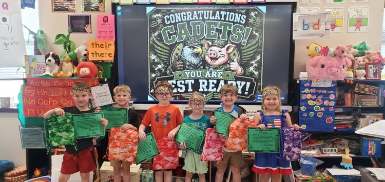 Mrs. Melissa's class had a successful week of Boot Camp. We reviewed all of our skills and gave it everything we had: mind, body, and soul and had fun doing so!!