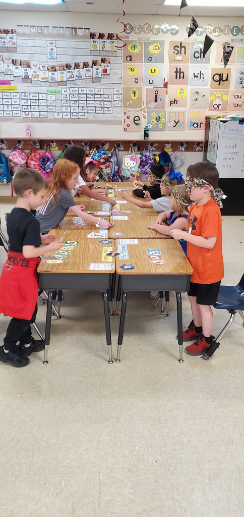 Mrs. Melissa's class had a successful week of Boot Camp. We reviewed all of our skills and gave it everything we had: mind, body, and soul and had fun doing so!!