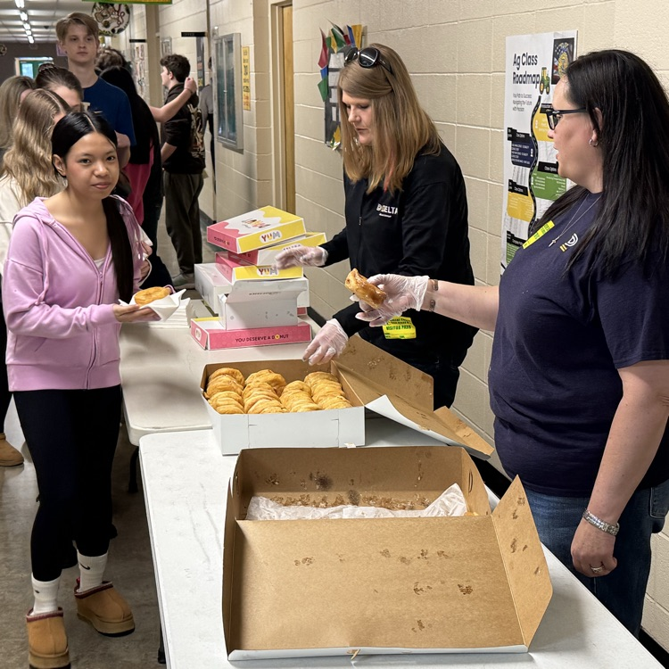 Great Day To Be A Jr Eagle! 🦅 Atlas test day number two. Thank you to Delta and Martin for providing the kids donuts again! 🍩 