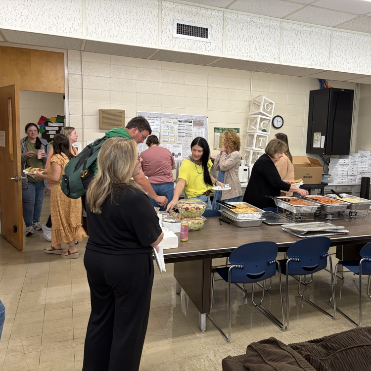 Thank you to Fabco for providing Fazoli’s lunch for our GCTJHS staff on Monday! It was greatly appreciated. Great Day To Be A Jr Eagle! 🦅