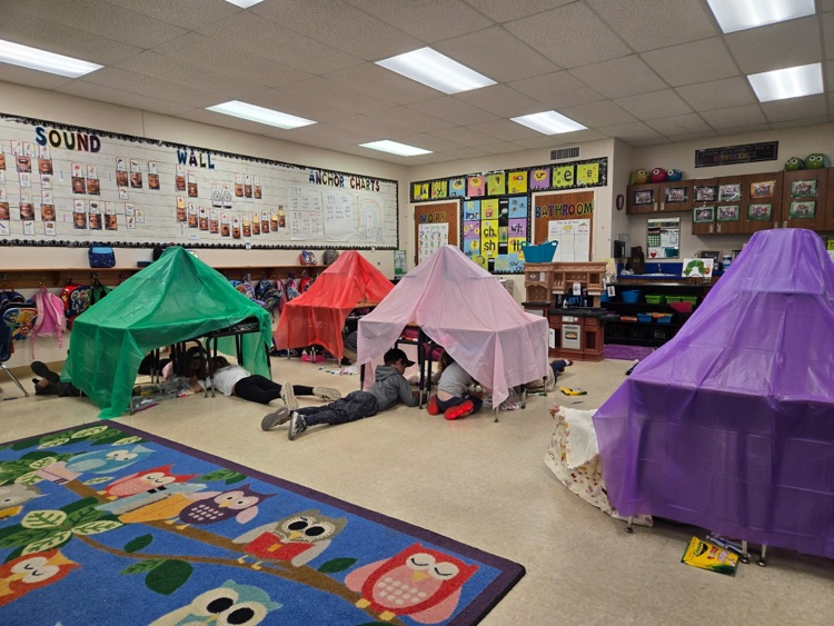 We celebrated the end of Atlas testing with a Kindergarten Campout.