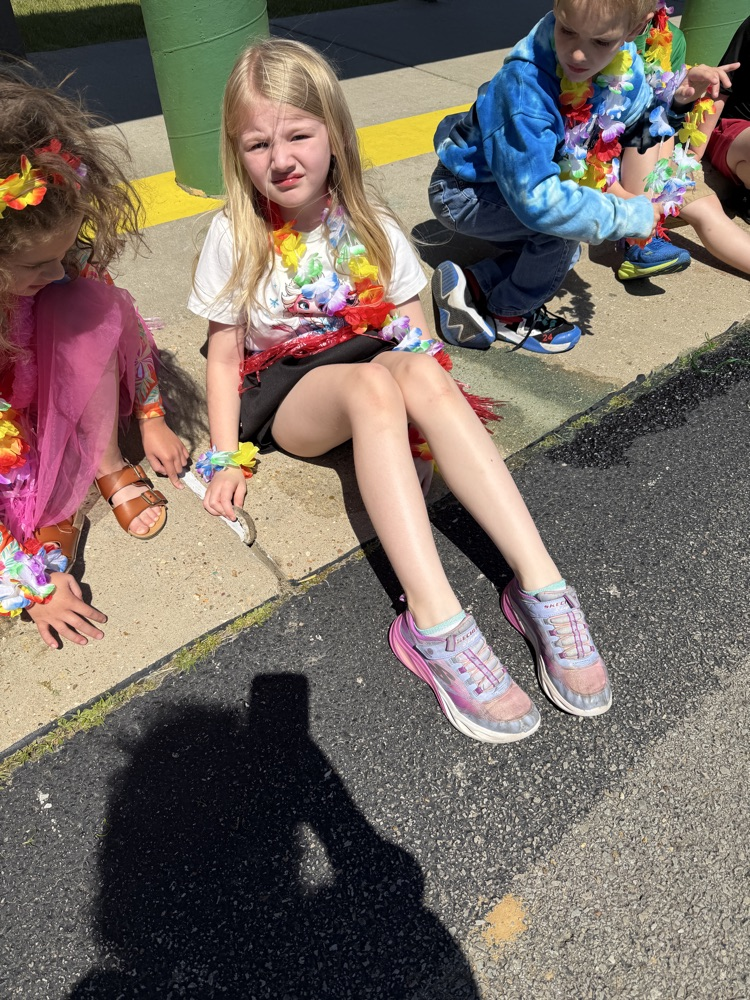Huge thank you to our amazing PTO for treating GCT Primary students to delicious snow cones today!