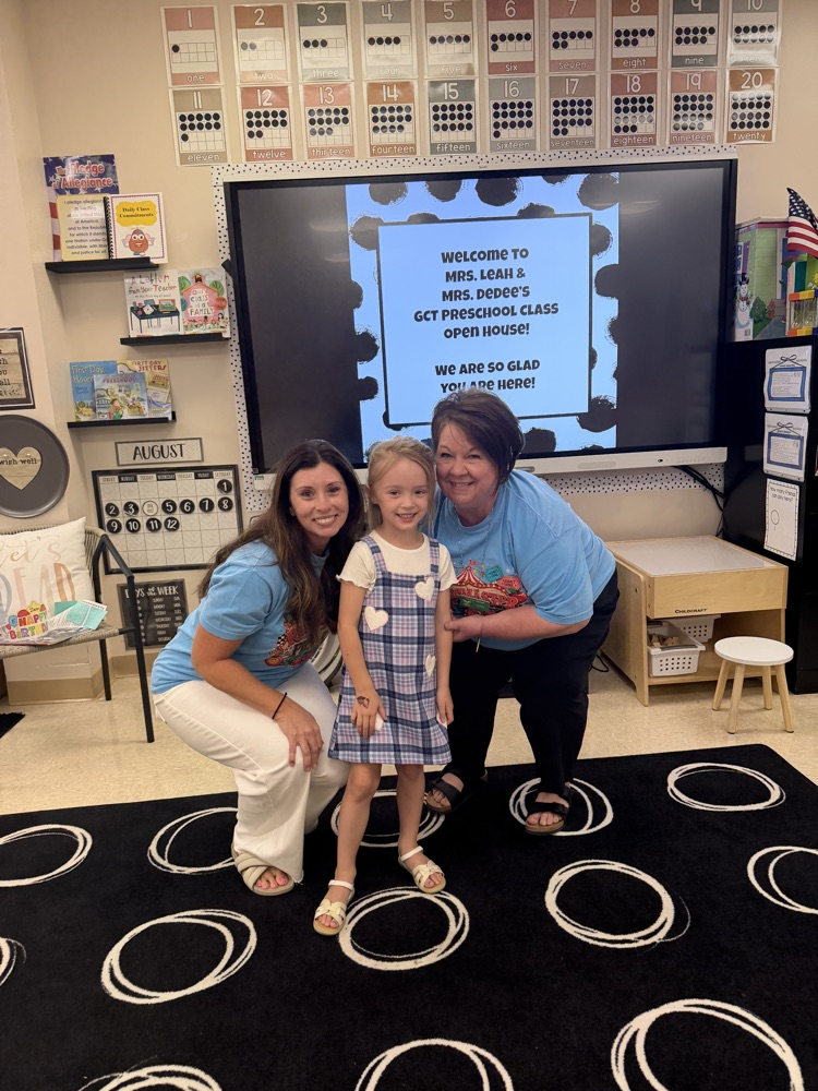 We had a fantastic first week back, and our Open House was a huge success! It was wonderful to see so many smiling faces, reconnect with returning families, and welcome new ones to our school community.