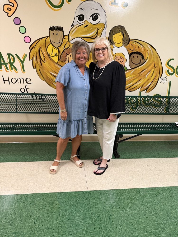 We had a fantastic first week back, and our Open House was a huge success! It was wonderful to see so many smiling faces, reconnect with returning families, and welcome new ones to our school community.
