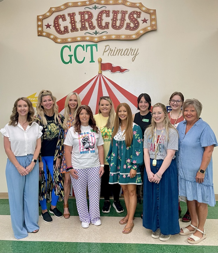 We had a fantastic first week back, and our Open House was a huge success! It was wonderful to see so many smiling faces, reconnect with returning families, and welcome new ones to our school community.