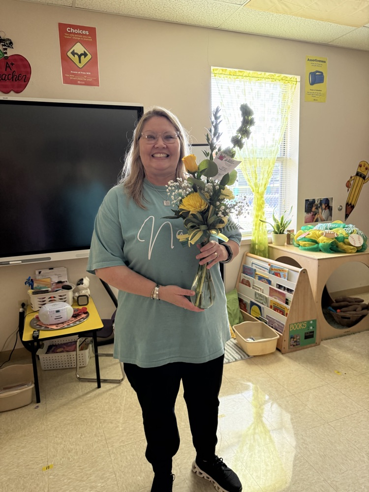 congratulations to teacher of the week for Ballard's flowers