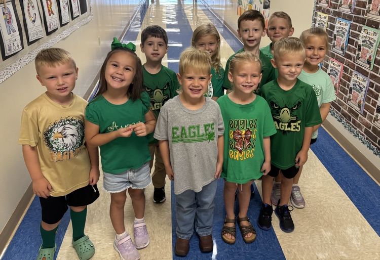 Mrs. Marci’s class is ready for Full Flight Friday!