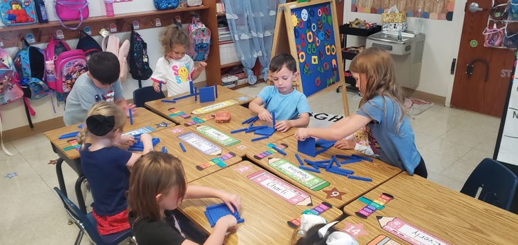Mrs Melissa's class has been working on sorting objects. Today we listened to the read aloud If I Built A School. We sorted objects and worked together to build our own parts of a school with a little imagination!