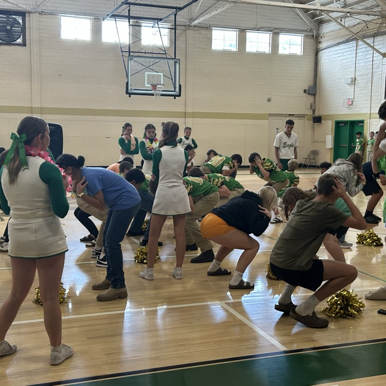 What a GREAT Thursday refreshment at GCTJHS! 🦅 We celebrated our September Students of the Month, recognized our Football, Cheer & Dance teams, and even enjoyed a game! What a way to celebrate our Jr. Eagles! 💚💛 #GreatDayToBeAJrEagle