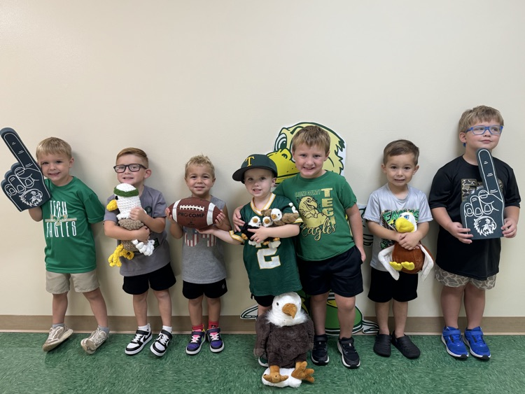 Good luck tonight, Eagles! GCT Primary is cheering you on for the win!