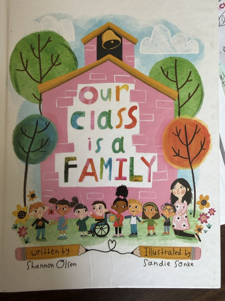 We read the story last week. At the end of the story the students had a sign that says Home Sweet Classroom. Haiven said we should make one! So, this week we did. School family is the best! ❤️🫶🏼