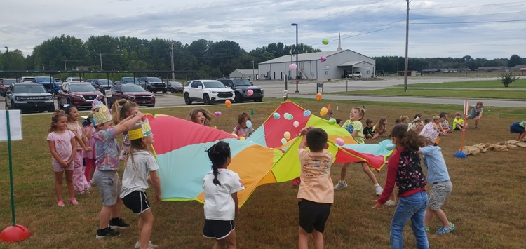 Mrs. Melissa's class had a great time finishing their Knowledge Unit with Nursery Rhyme Olympics and Humpty Dumpty Egg Drop 