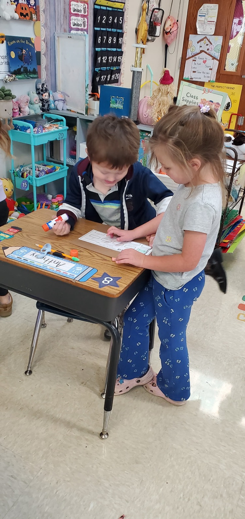 Mrs. Melissa's class had fun in Math: Counting and Identifying numbers with Bone Tally Marks in Grab, Rip, & Glue!