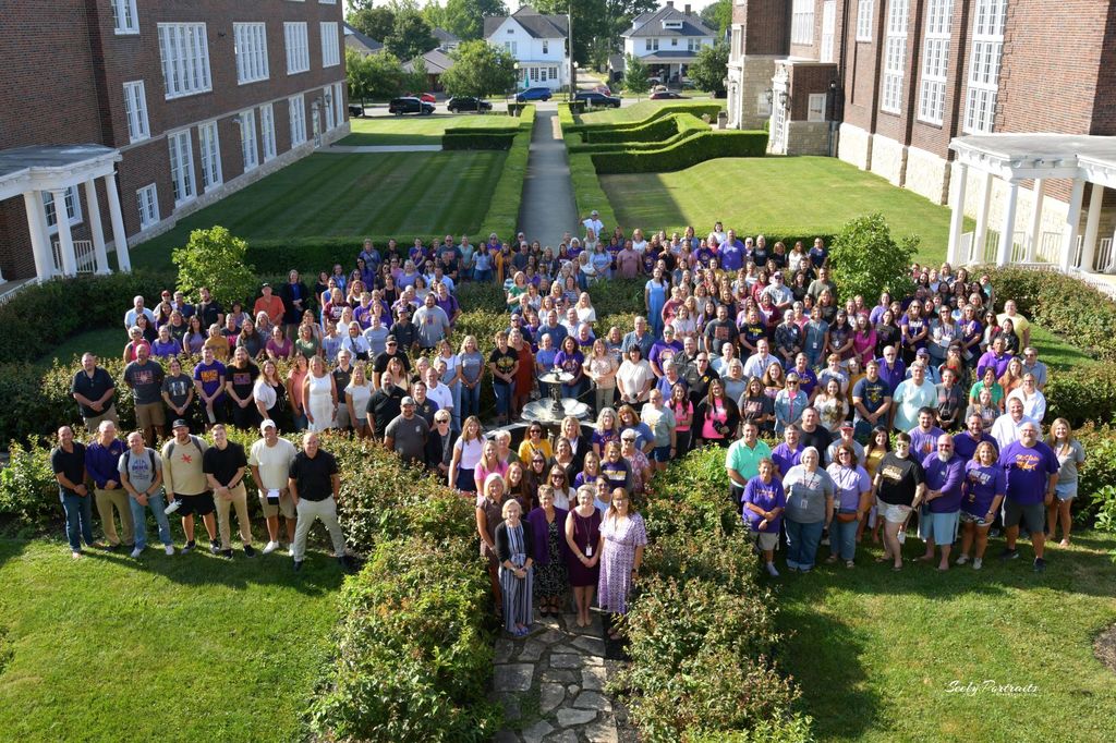 GEVSD Staff Photo 25-26 
