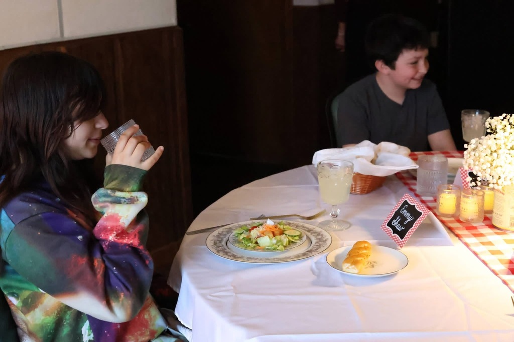 Image of two 5th graders enjoying their meal