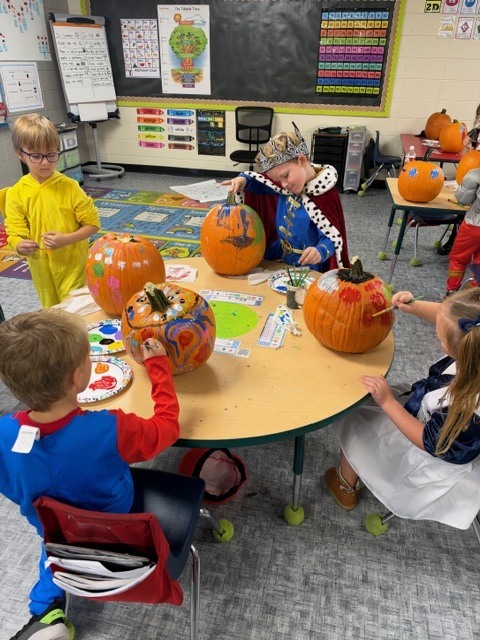 pumpkin decorating