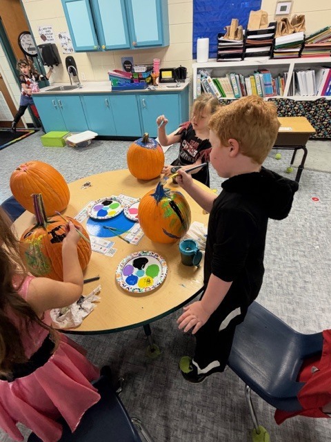 pumpkin decorating