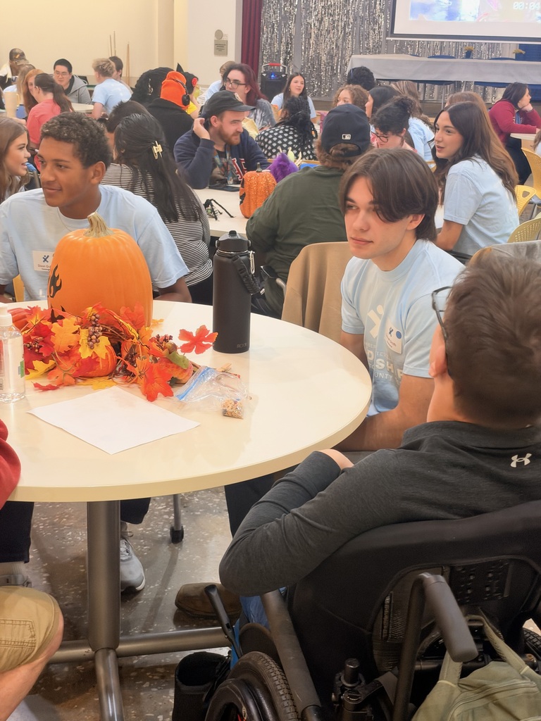 students at wash county teen leadership