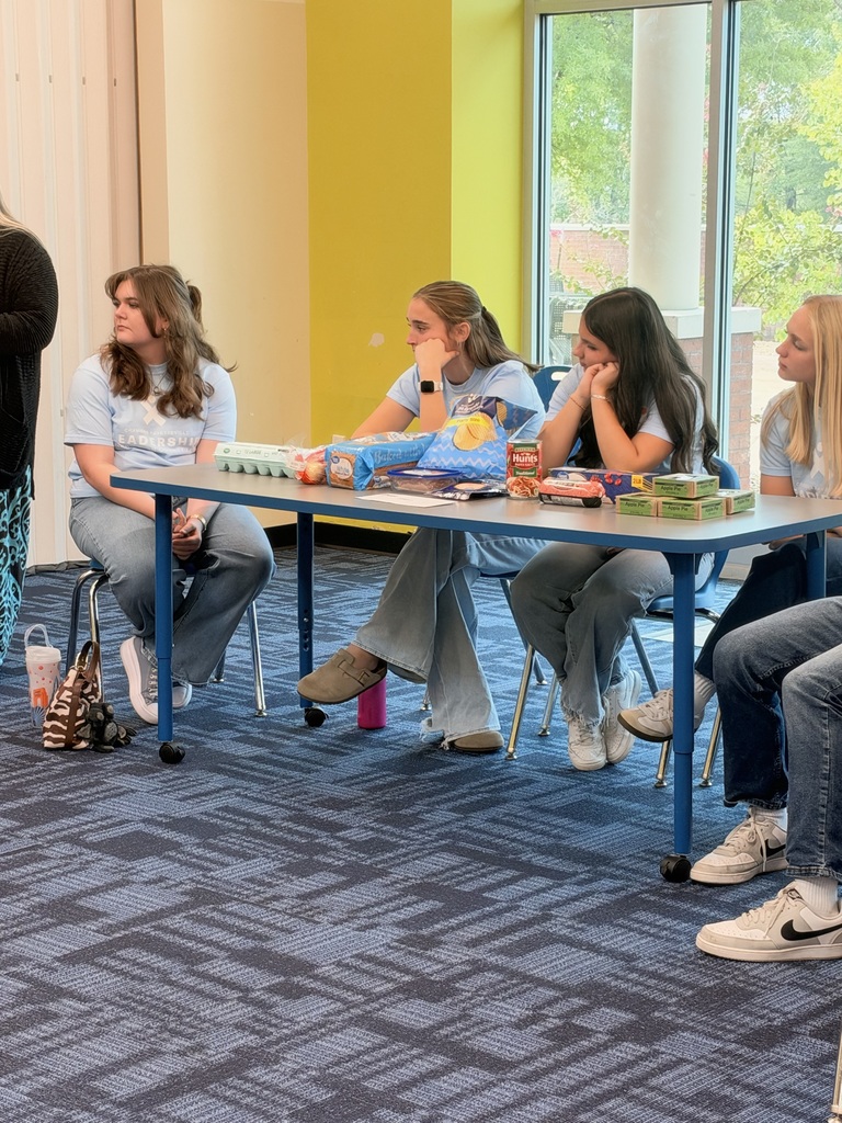 students at wash county teen leadership