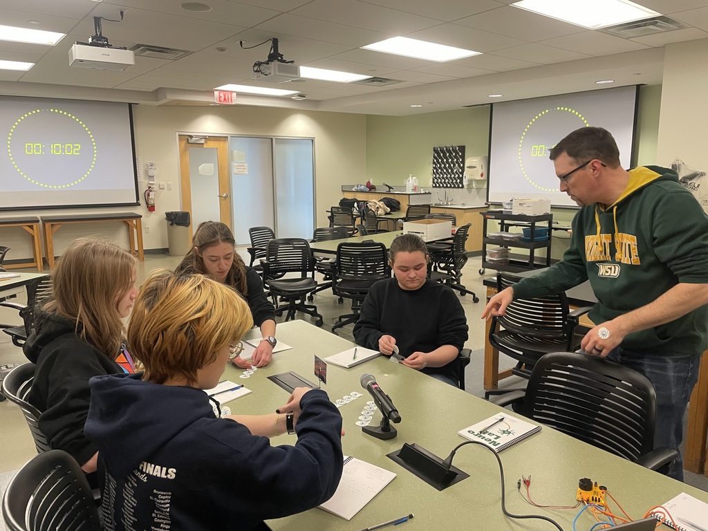 students in a lab classroom