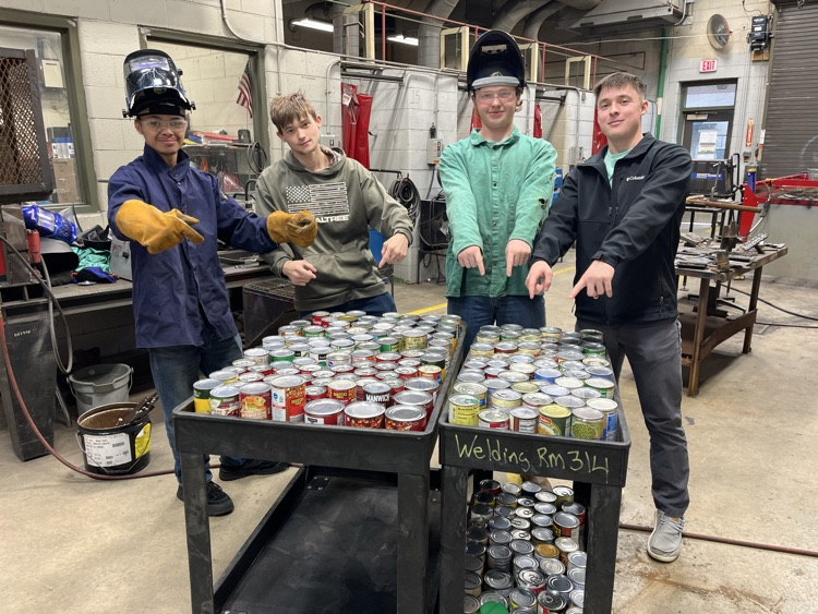 Welding Students Donate to GC Thanksgiving Boxes
