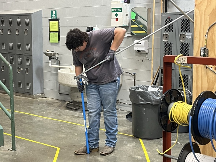 ELECTRICITY STUDENTS