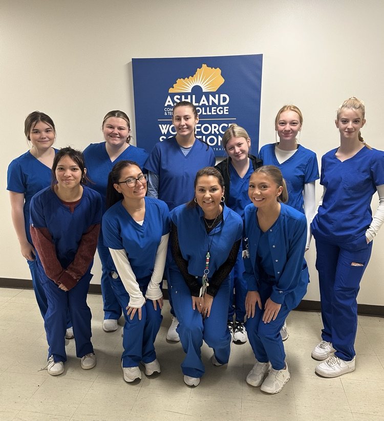 MNA Seniors ready to take Certification Exam!