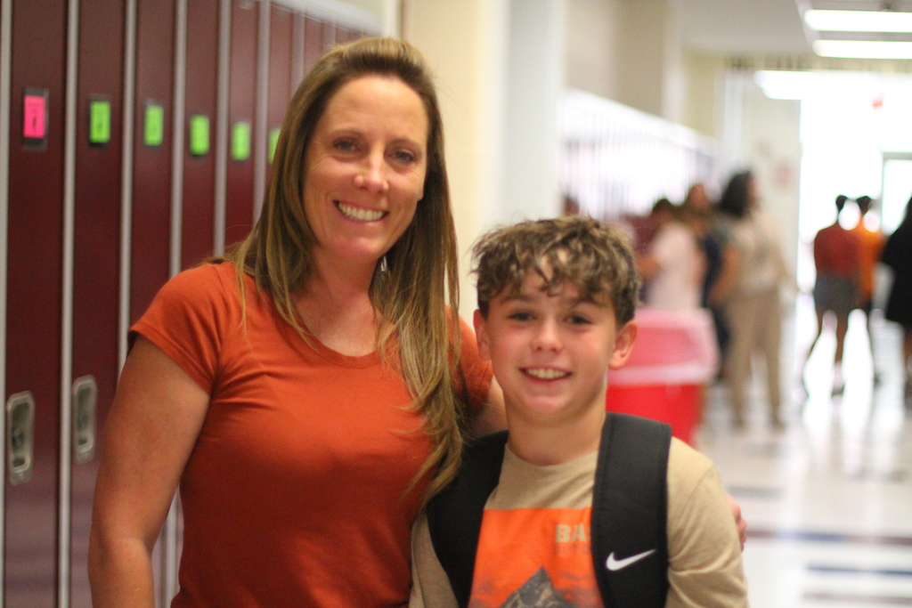 6th grade locker day