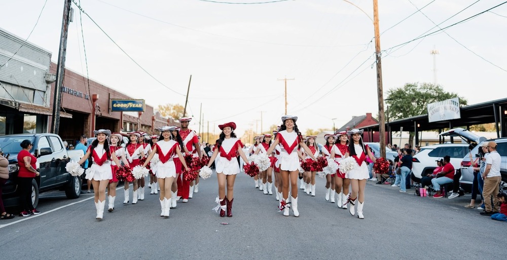 Flashes marching in the Homecoming Parade 2025