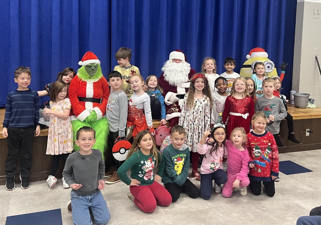 Thank you to Santa and the Grinch for coming to lunch!