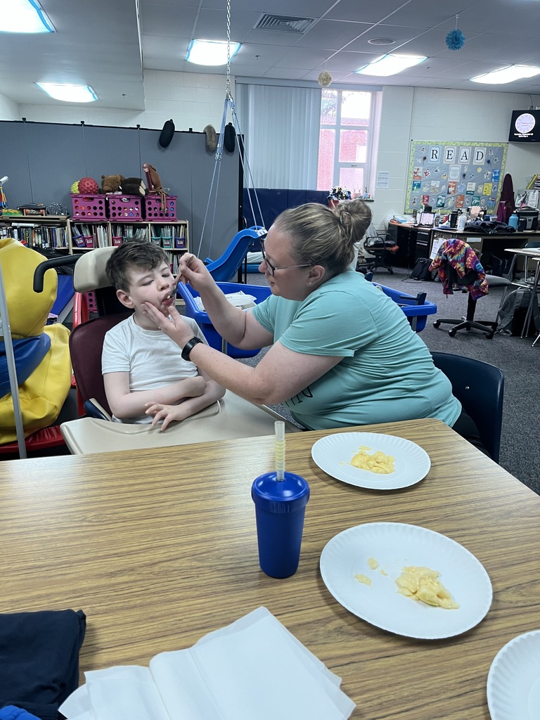 Student eating pawpaw