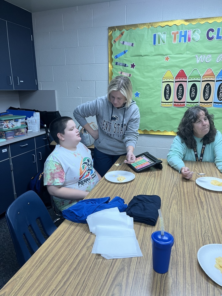Student eating pawpaw