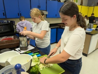 Veggie cutting  and preparations with 8th grade FCS