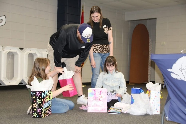 Make a wish celebration for Ella Blythe 