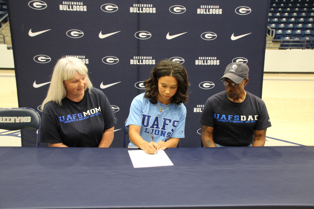 Jordin Jackson signing letter of intent