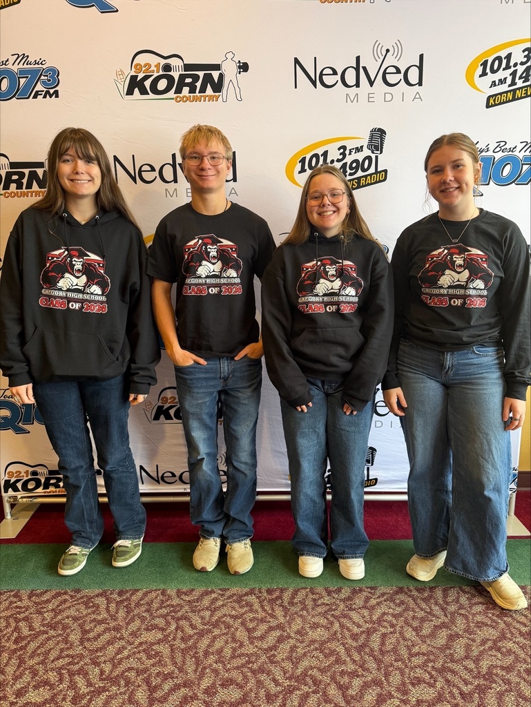 Piper Bartlett, Dylan Johnson, Madisan Graber, and Dani Timanus