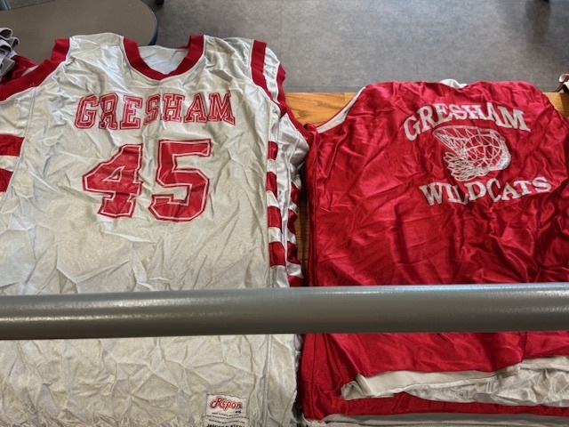 Boys basketball  giveaway