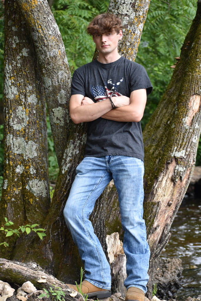 Senior Spotlight - Cody Mehlberg