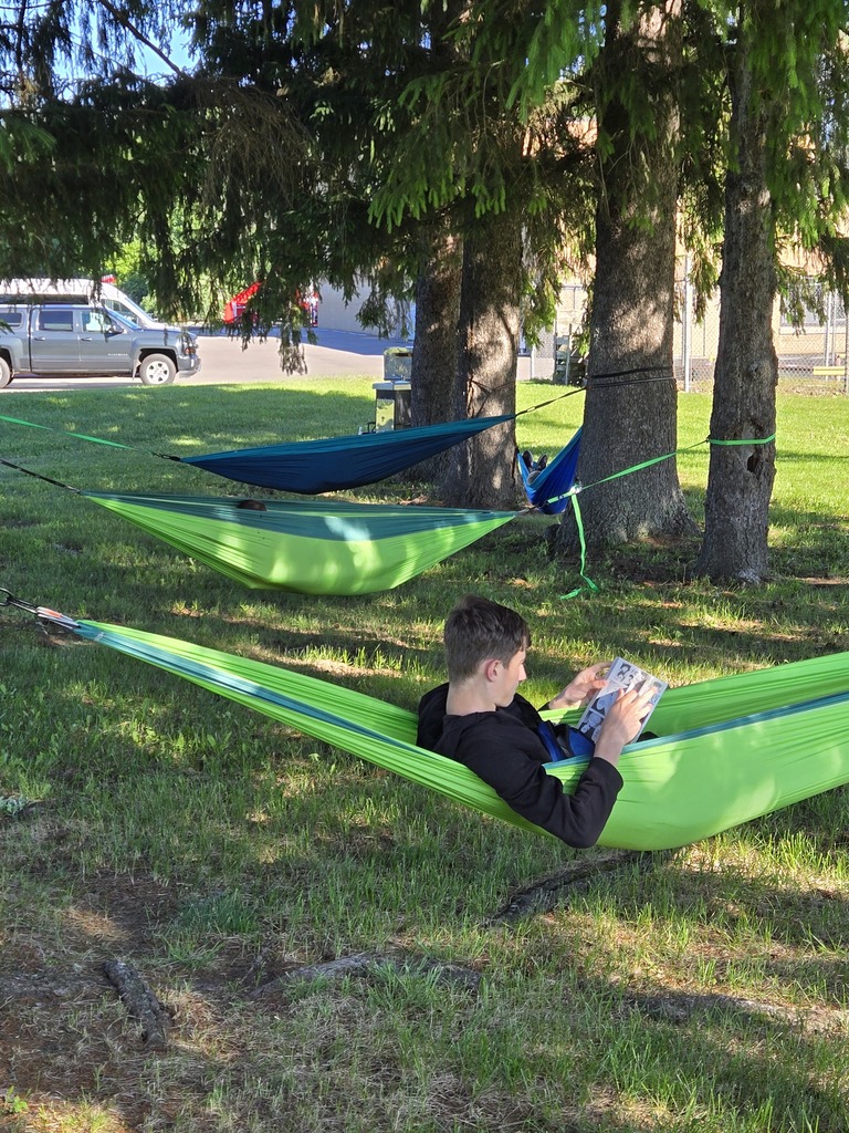 we love to read