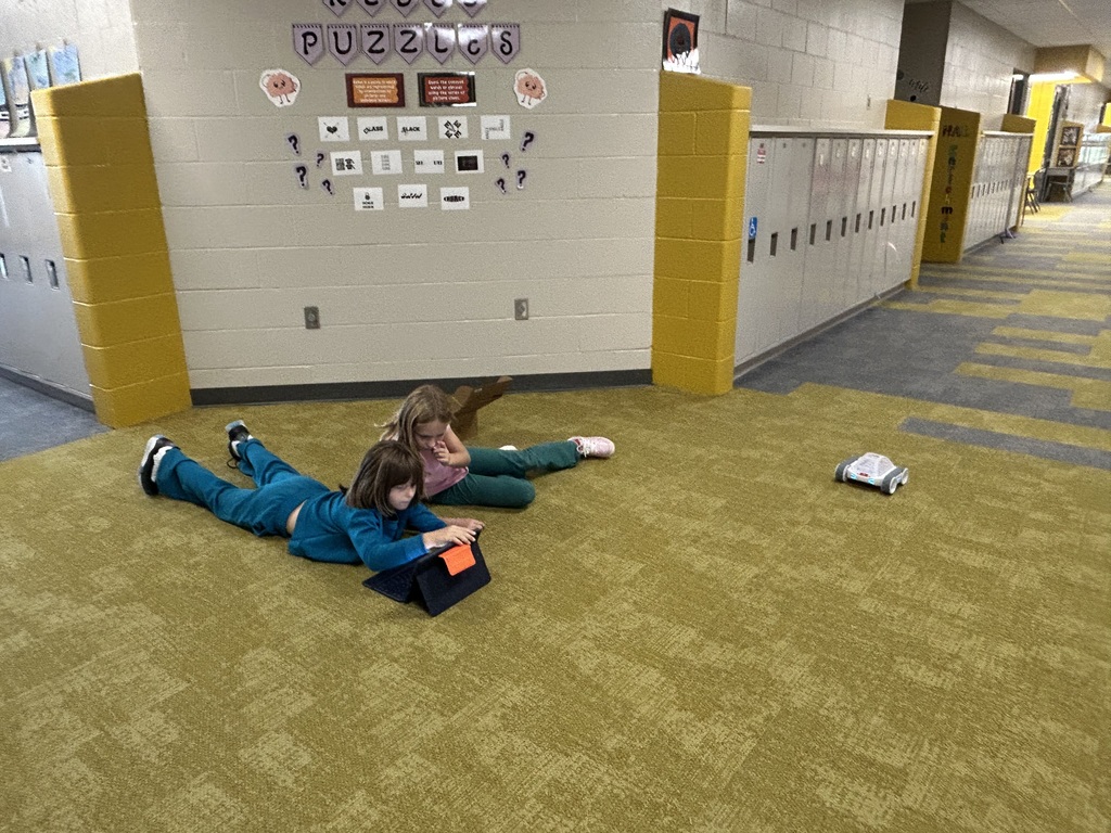 students using robots