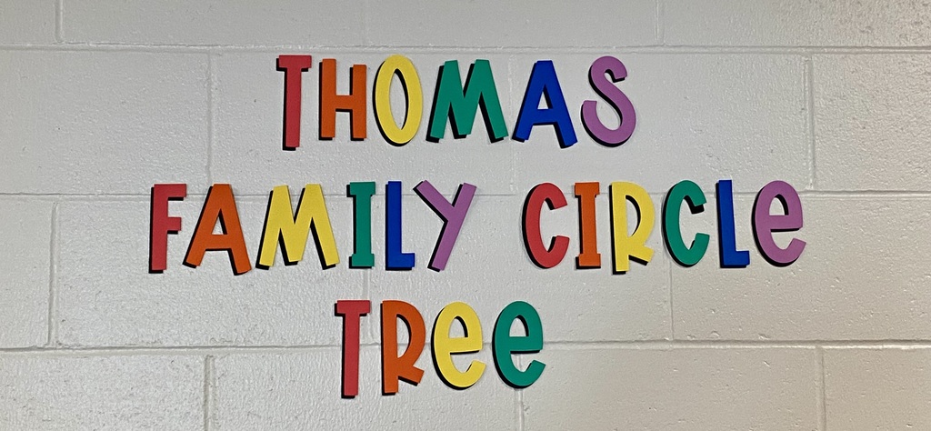 Thomas Family Circle Tree