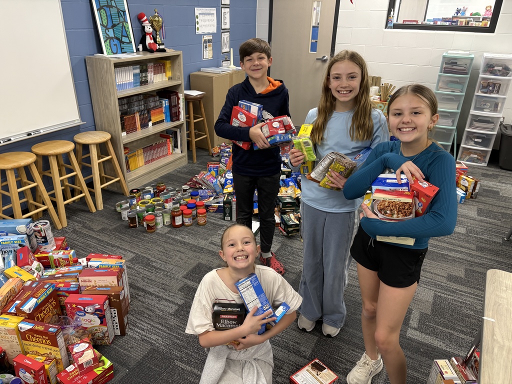 Students Helping with Food Pantry Donations