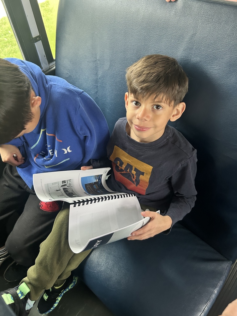 students on a bus tour