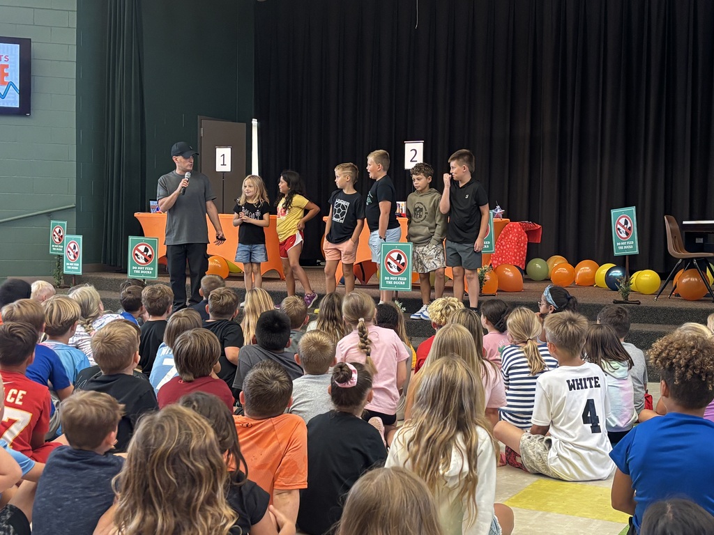 Look out Academy Awards, the second and third grade students at Thomas will be there in no time!