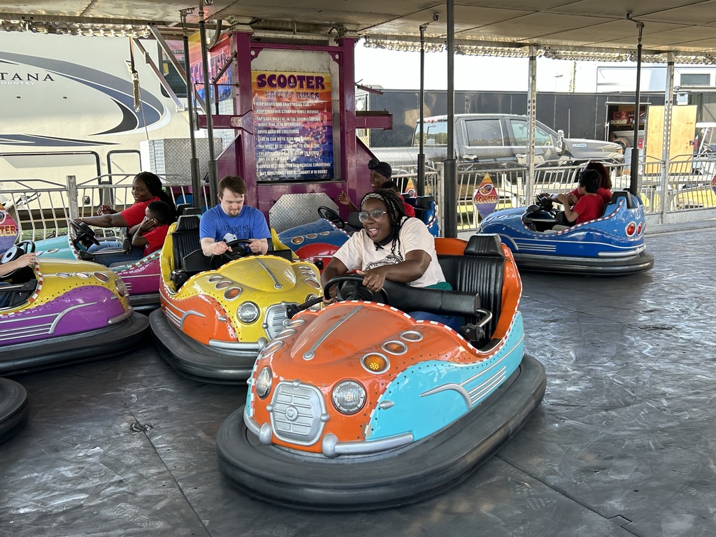 kids at fair