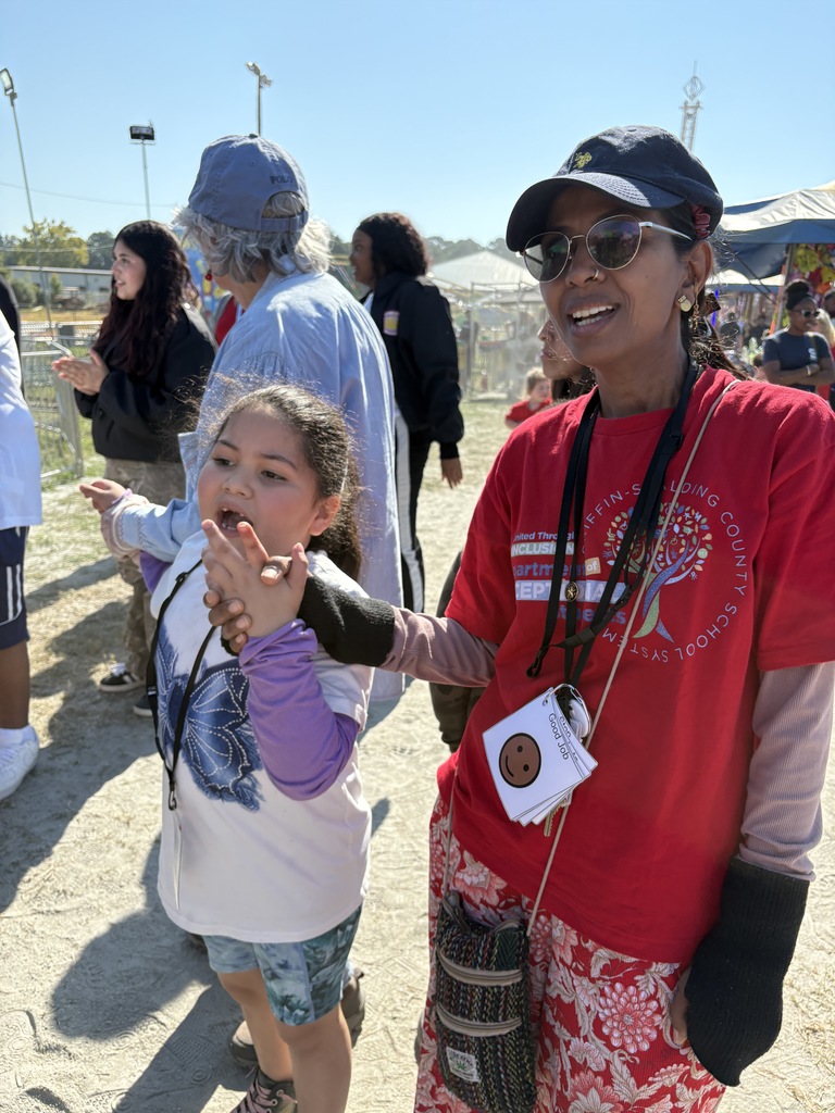 girl and woman at fair