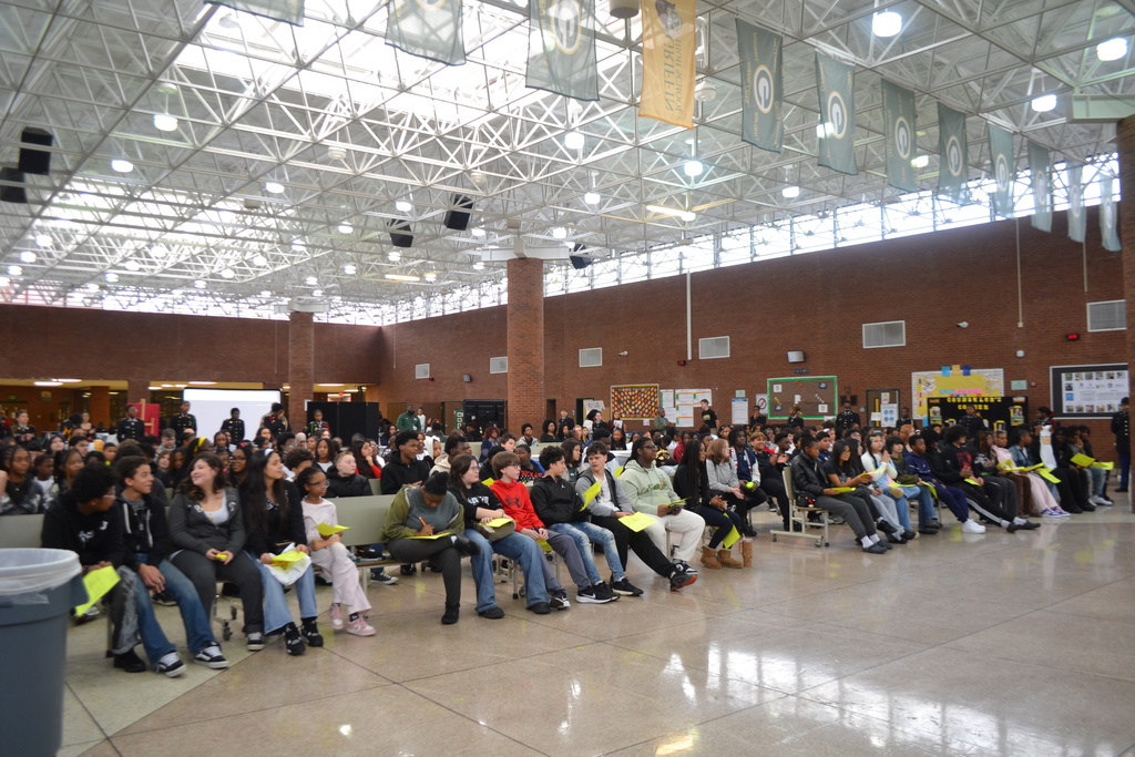 Rising ninth graders enjoy a presentation about GHS