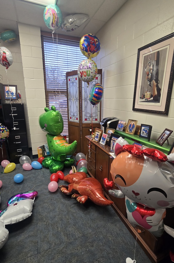 balloons in office
